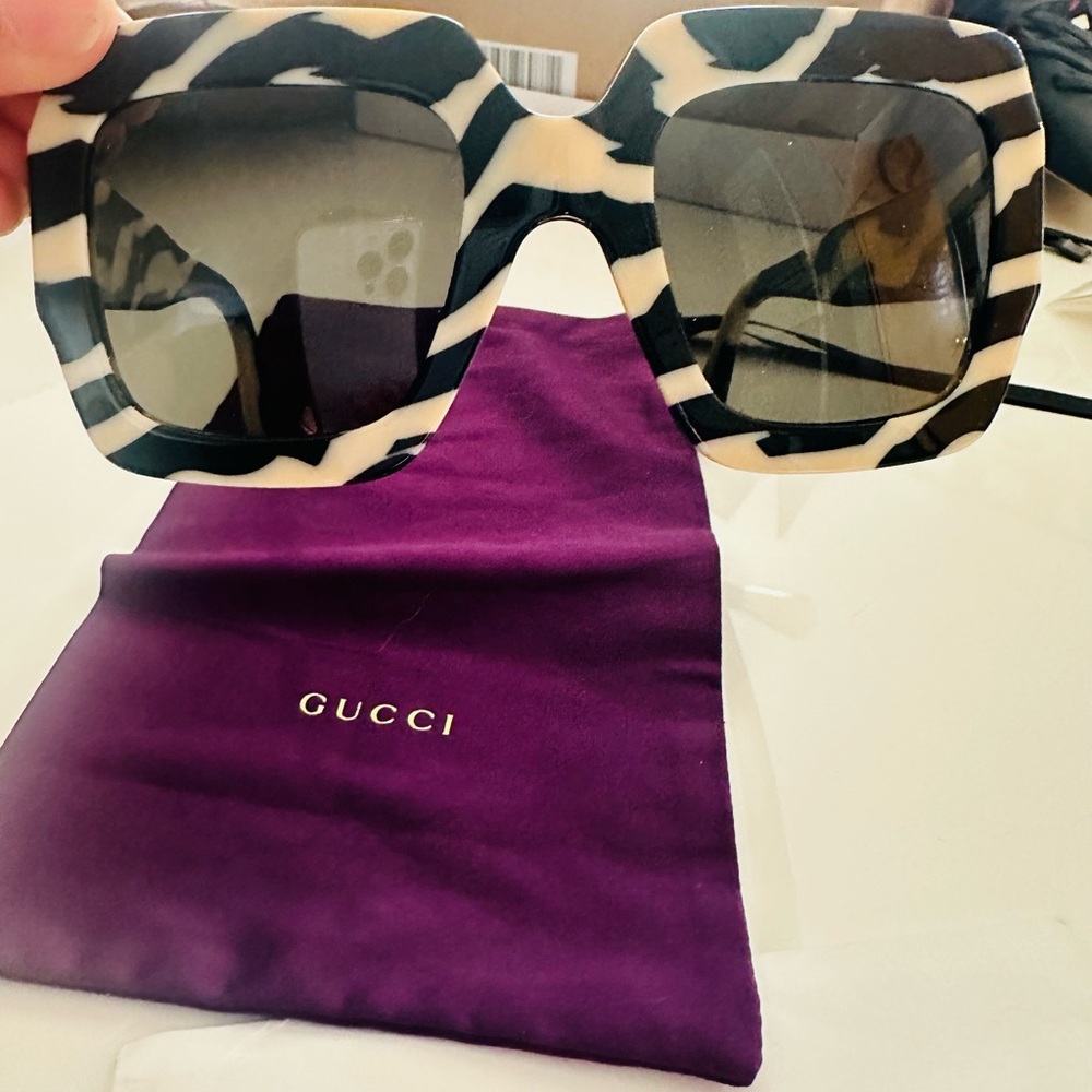 Gucci GG0178S authentic zebra sunglasses